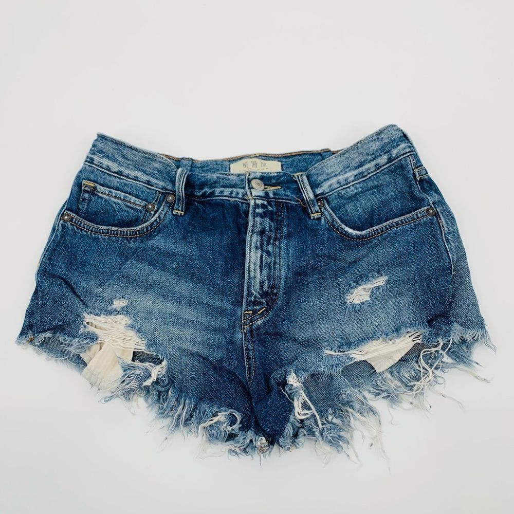Free people | Denim Distressed Women's Shorts | size 26